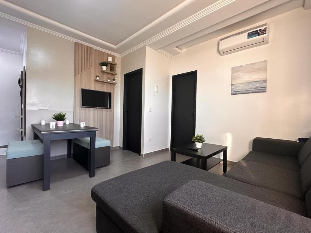 Hotel Cataleya Al-Hoceima Al Hoceima Ngoại thất bức ảnh
